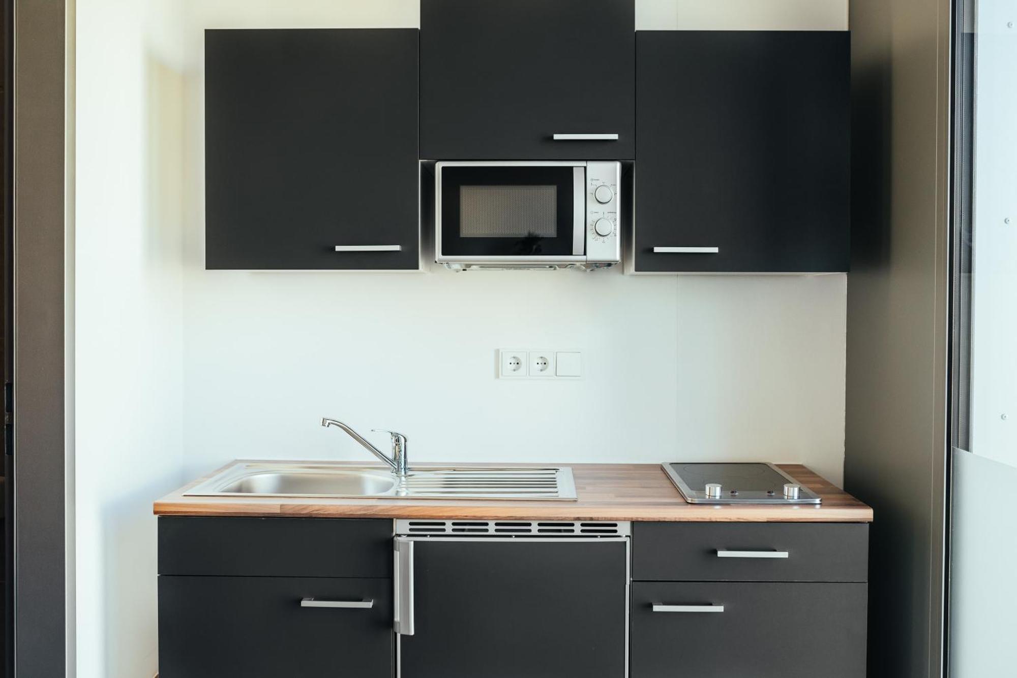 The Rix Studios & Suites Берлин Екстериор снимка